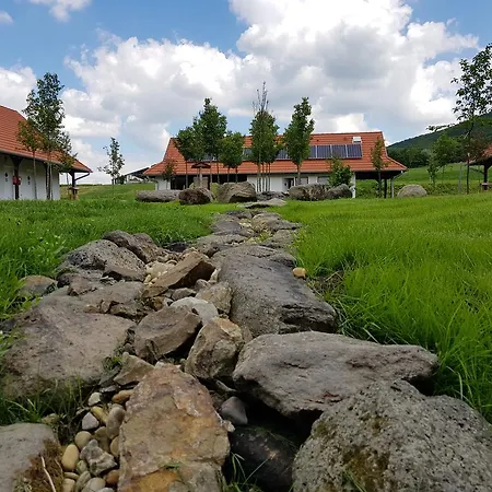 Csermely Vendeghaz Alsótold
