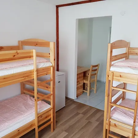 게스트하우스 Csermely Vendeghaz Alsotold