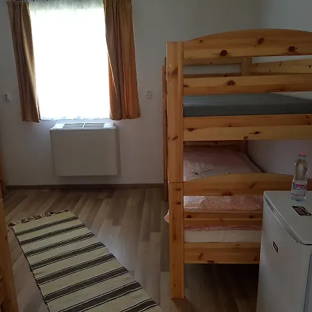 게스트하우스 Csermely Vendeghaz Alsotold