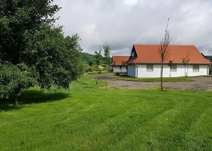 Csermely Vendeghaz * Alsotold