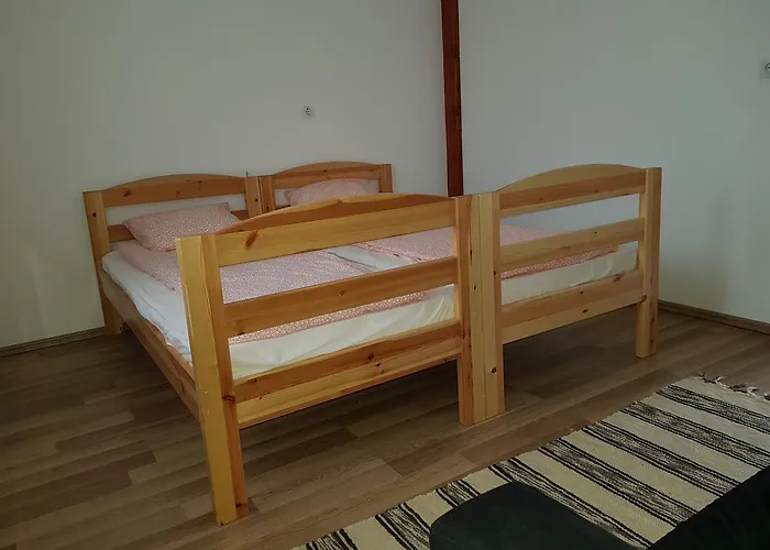 Csermely Vendeghaz בית הארחה